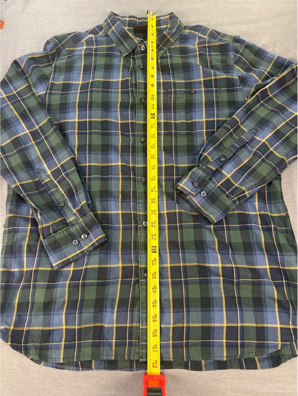 The North Face Men's XL Plaid Button-Down Shirt in Blue and Green Cotton Blend